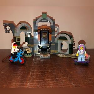 LEGO Hidden Side Newbury Subway Item #70430